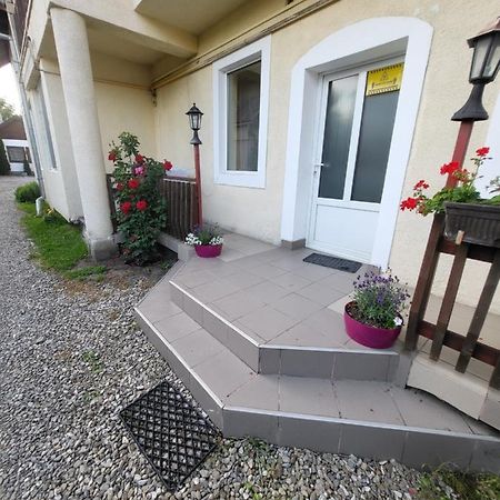 Betty Panzio Hotel Miercurea Ciuc Exterior foto