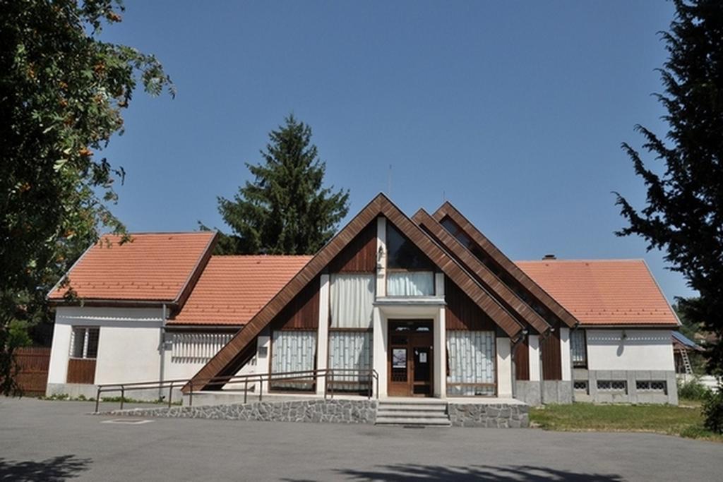 Betty Panzio Hotel Miercurea Ciuc Exterior foto