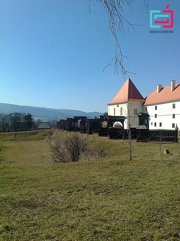 Betty Panzio Hotel Miercurea Ciuc Exterior foto